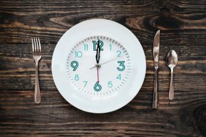Top 5 aplicații de intermittent fasting care te vor ajuta să slăbești