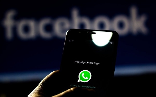 Cum activezi mesajele care dispar pe WhatsApp