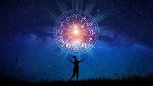 Cele mai bune aplicații de astrologie și tarot pentru predicții zodiacale