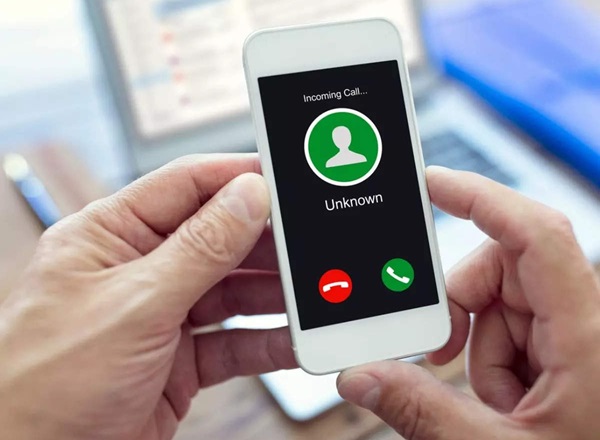 Cum restaurezi istoricul apelurilor șterse din WhatsApp