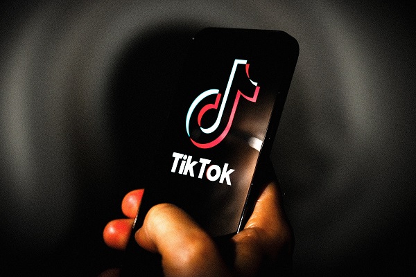 Cum să vezi profilurile de TikTok anonim