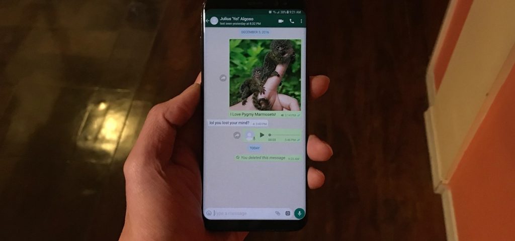 Mẹo gửi ảnh WhatsApp một đằng, mở lên một nẻo