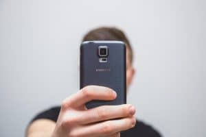 Οι Καλύτερες Εφαρμογές για να Τραβάτε Selfies στο Android σας