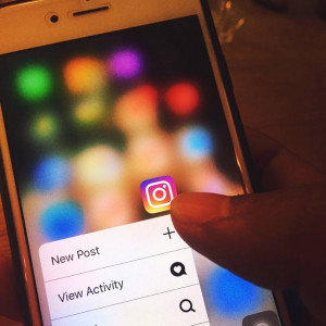 ¡Comparte nuevamente tus historias antiguas de Instagram!