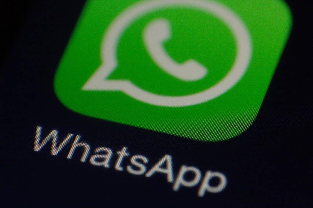 Cómo reenviar imágenes de WhatsApp sin perder los subtítulos