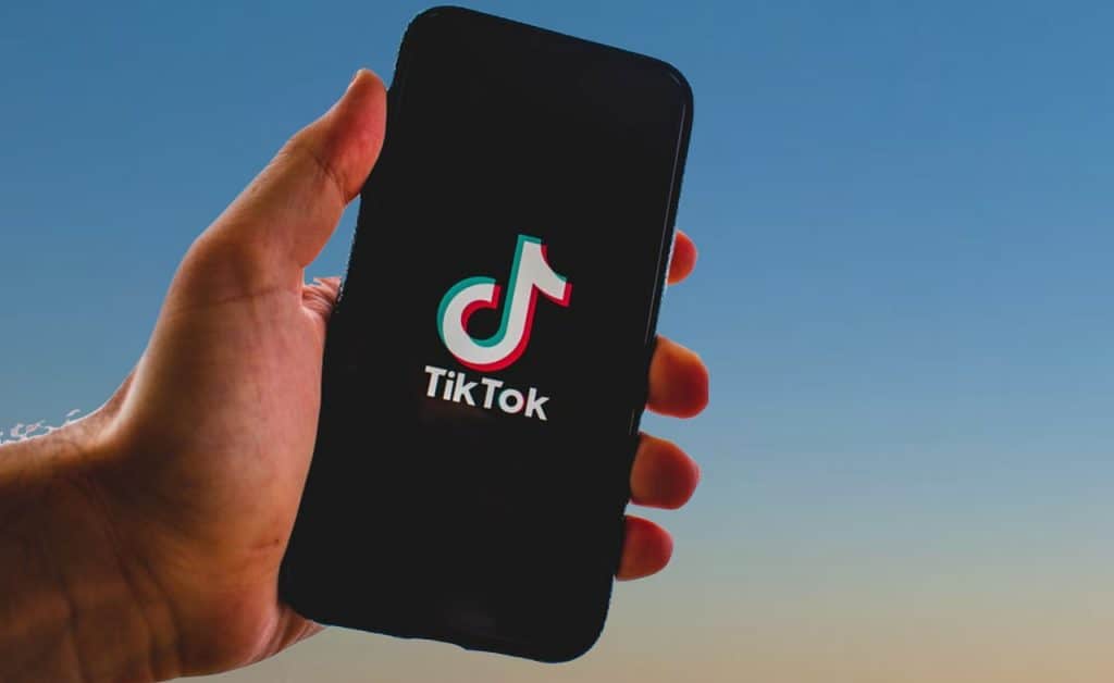 Cómo hacer vídeos en TikTok con voz en off