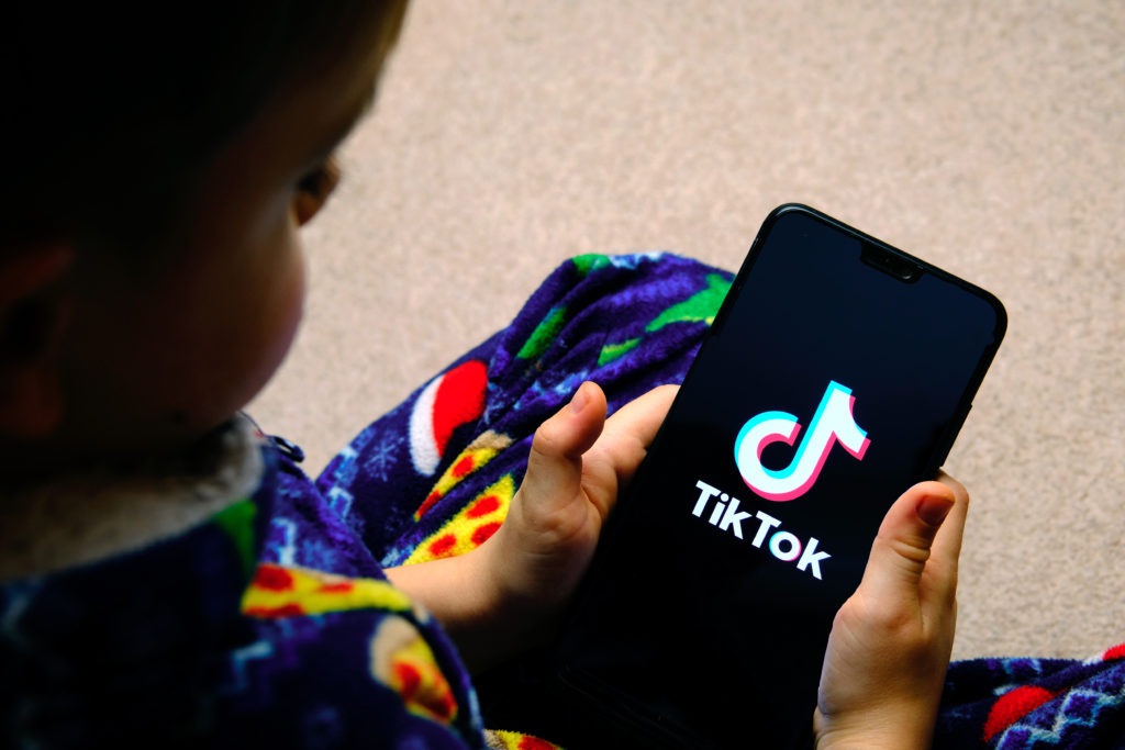 Cómo hacer TikTok más seguro para niños