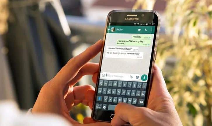 How to Archive WhatsApp Chats on Android and Keep Them Hidden