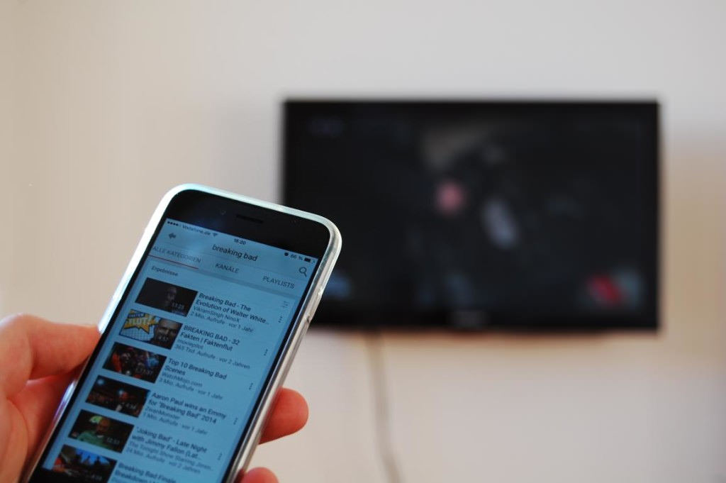 Image 1 Hari Televisi Sedunia: Menghubungkan Smartphone Android Anda ke TV