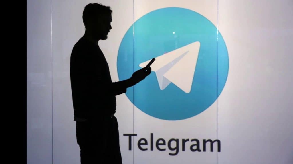 Cara Menyematkan Pesan atau Chat di Telegram