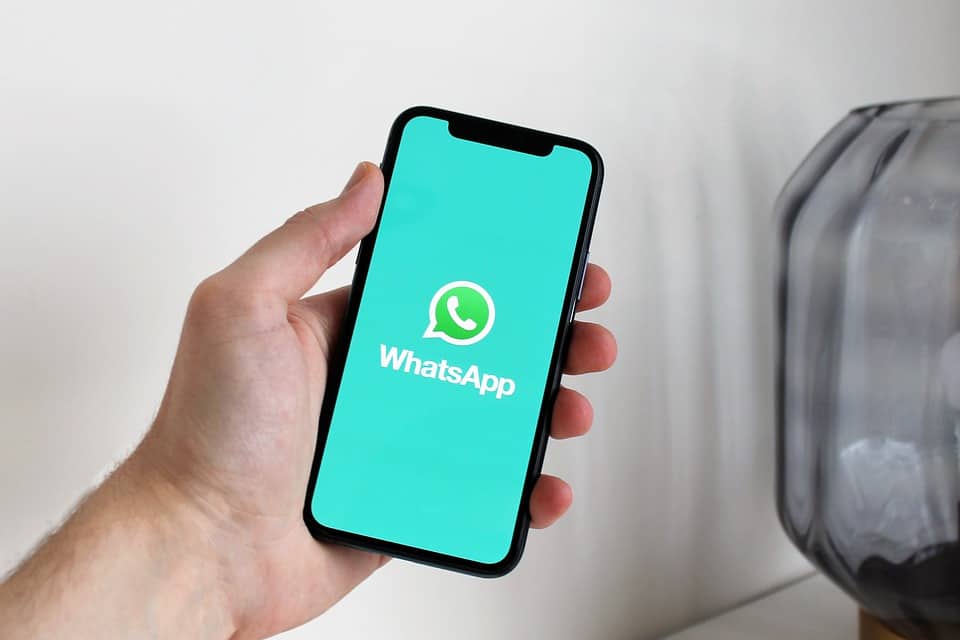 Cara Menggunakan WhatsApp dalam Mode Rahasia