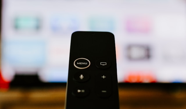 Aplikasi Remote Kontrol TV Terbaik di Android untuk Menyederhanakan Pengalaman Menonton TV