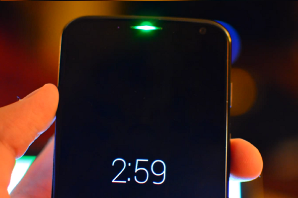Come cambiare il colore del LED sul vostro Android