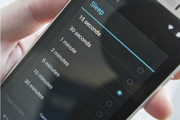 Come cambiare lo screen sleep e lo screen lock timeout sui dispositivi Android con KinScreen