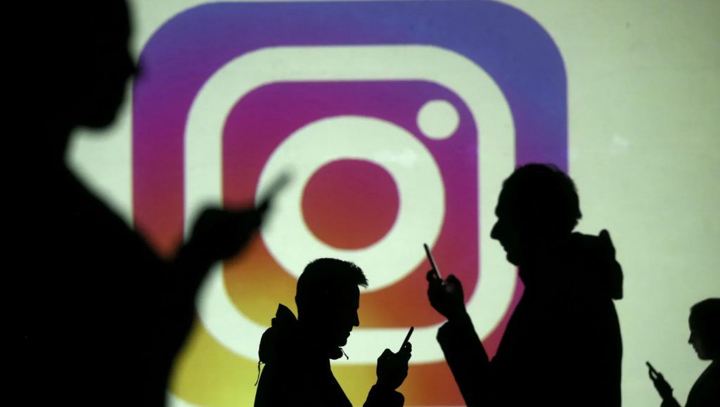 Wie erkennt man fake Instagram-Konten?
