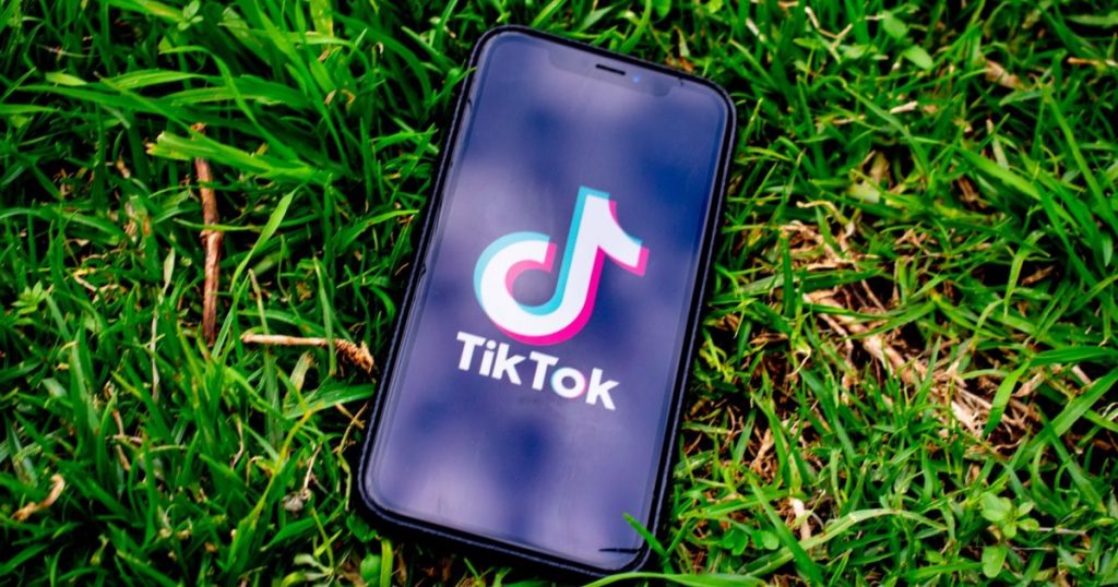 Wie setze ich den TikTok-Algorithmus mit Android zurück?